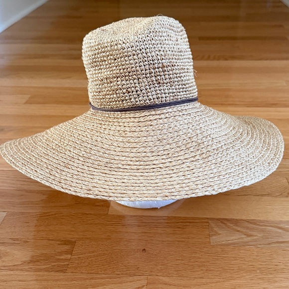 Wallaroo Hat Company Napa Raffia Straw Hat Wide Brim - Picture 2 of 15